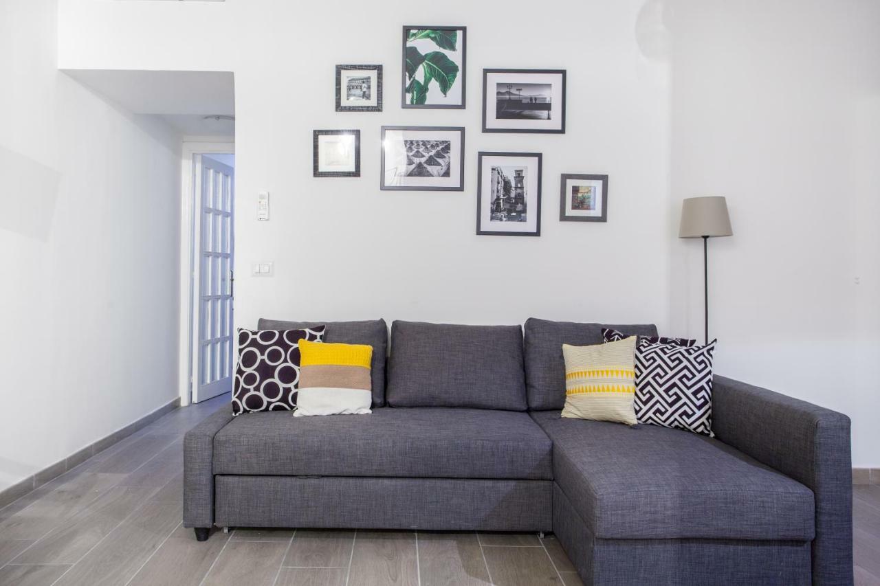 Manuela Apartments Centro Storico Napoli Ngoại thất bức ảnh